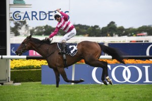 Dixie Blossoms, above, scores an overdue Group 1 win in the 2019 Coolmore Classic at Rosehill. Photo by Steve Hart. 